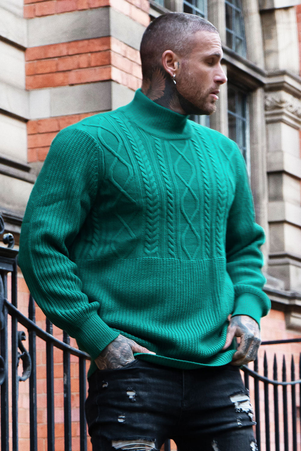 Men's Turtleneck Sweater - Green & Slim Fit