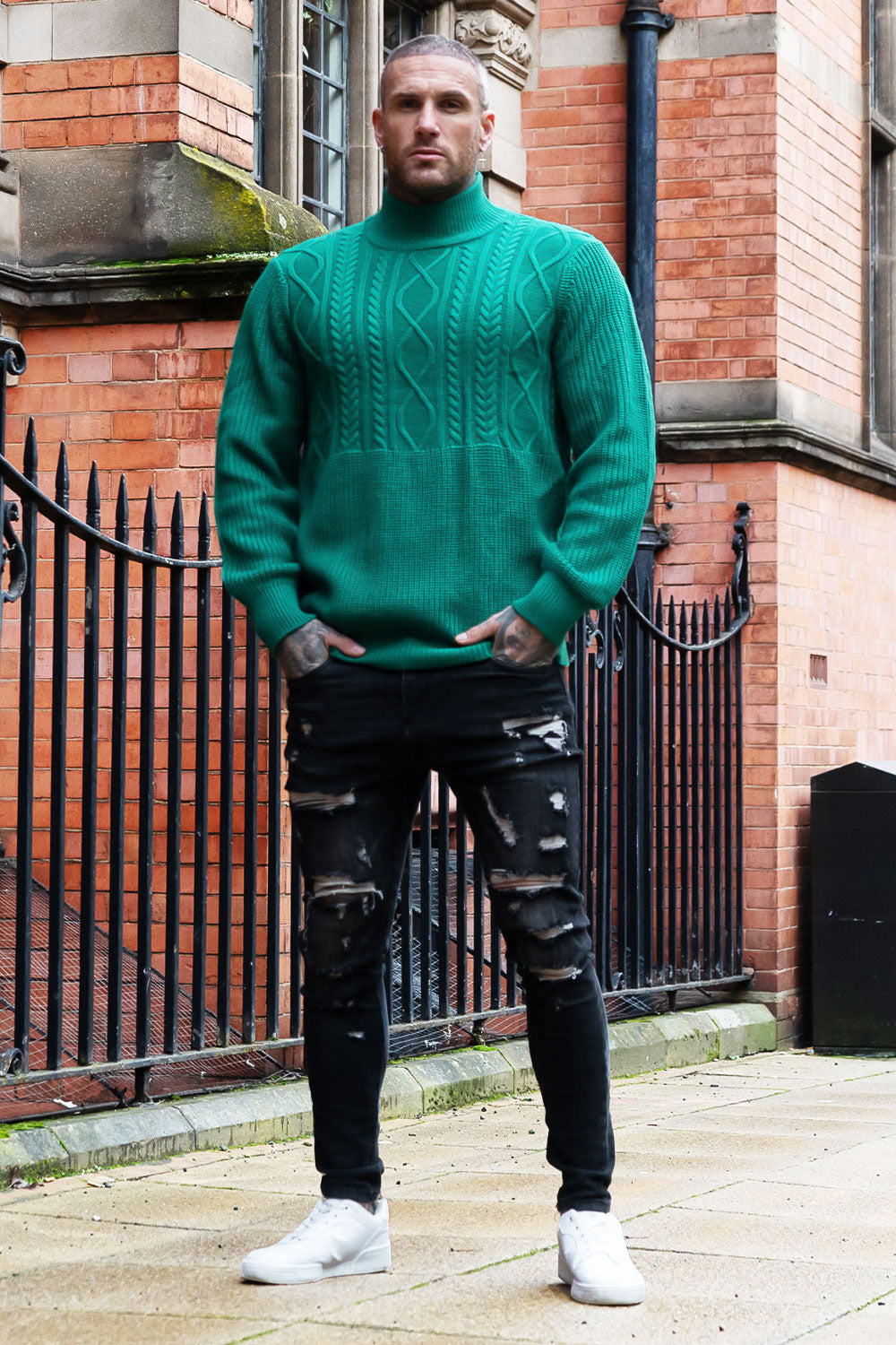 Men's Turtleneck Sweater - Green & Slim Fit