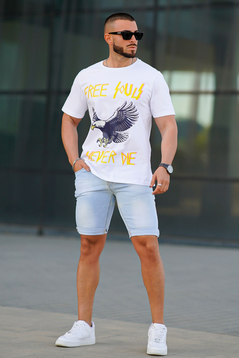 Men's Classic Design Round Neck Graphic Print Tee