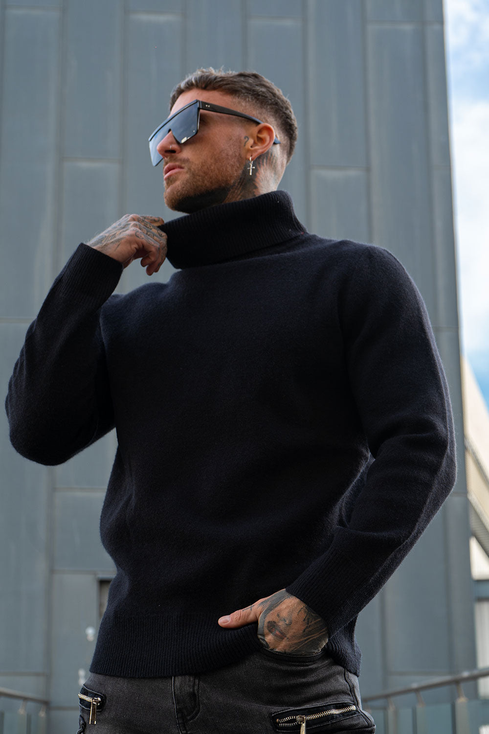 Men's Black Turtleneck Sweater - Slim Fit