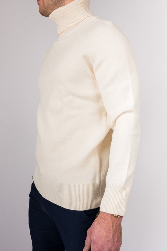 Giorgio's Turtleneck Sweater - White