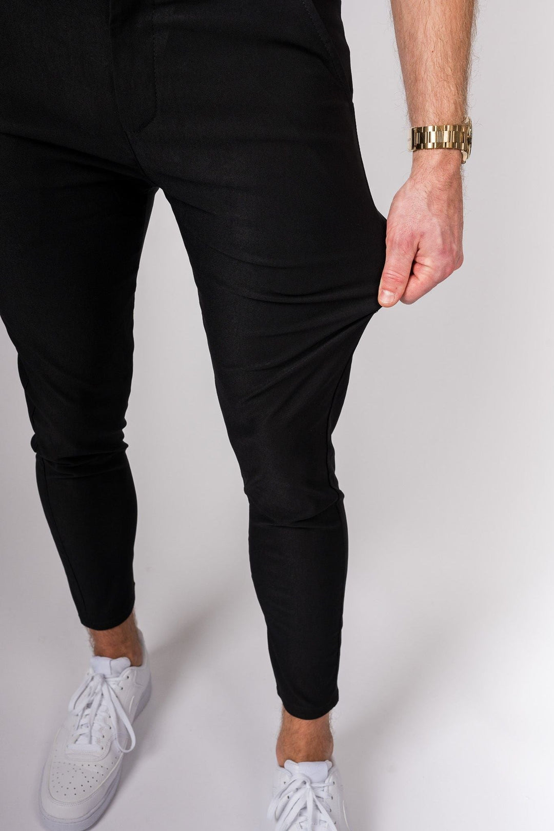 Cosmopolitan Chinos - Black